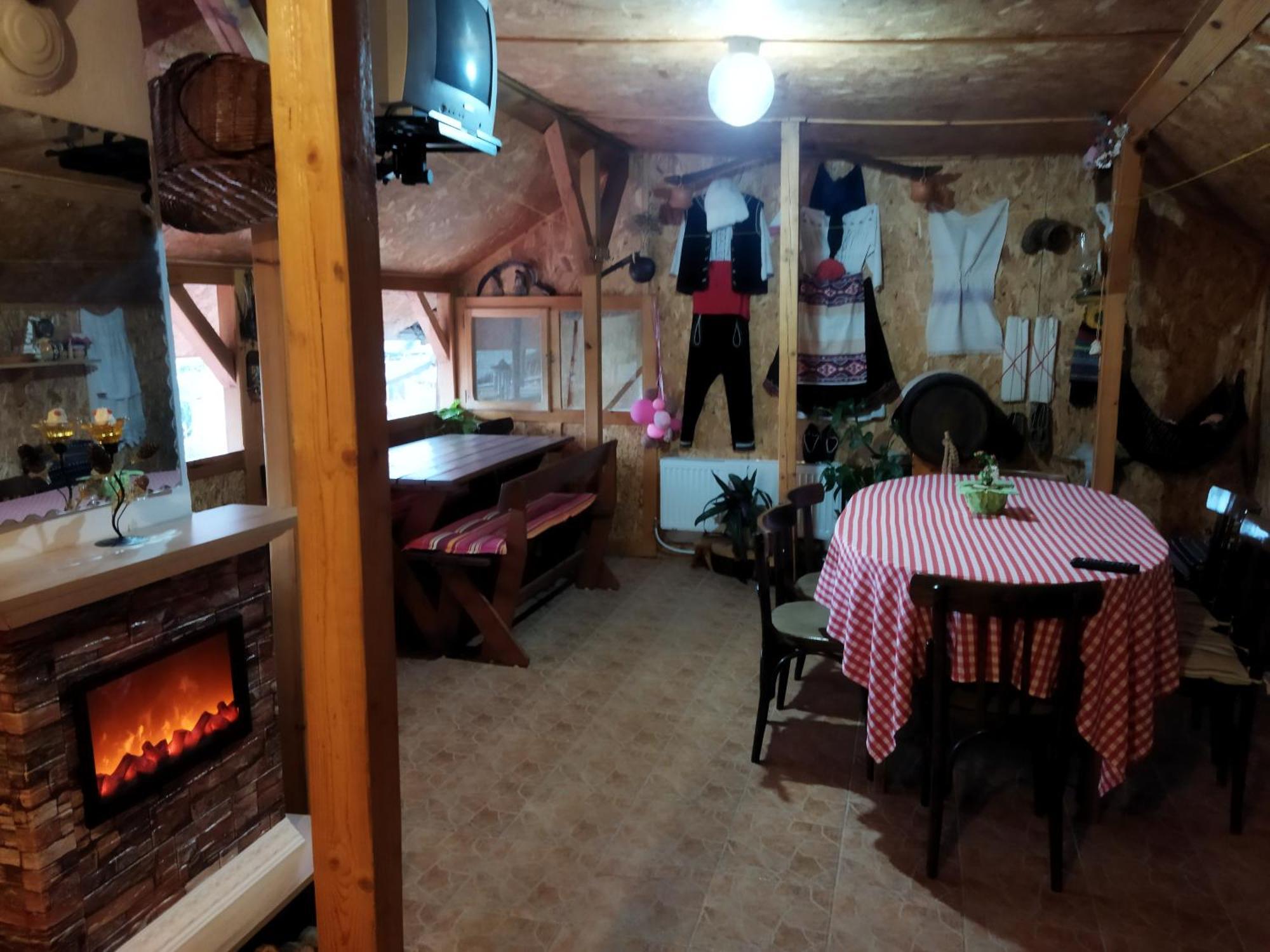 Къща Под Наем Petrova Otel Cherven  Dış mekan fotoğraf