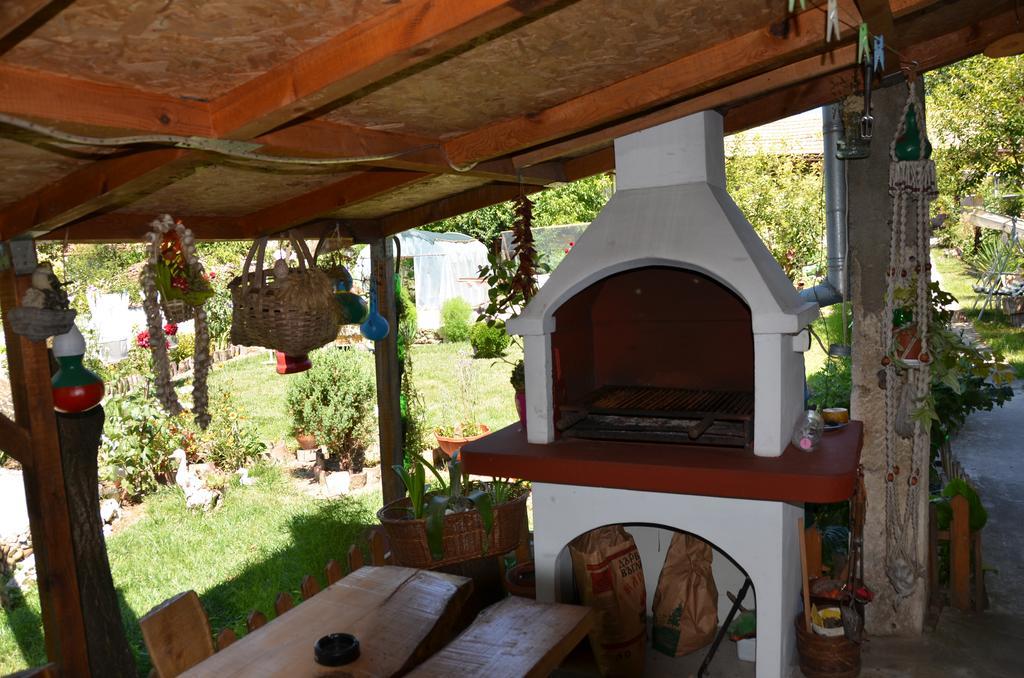 Къща Под Наем Petrova Otel Cherven  Dış mekan fotoğraf